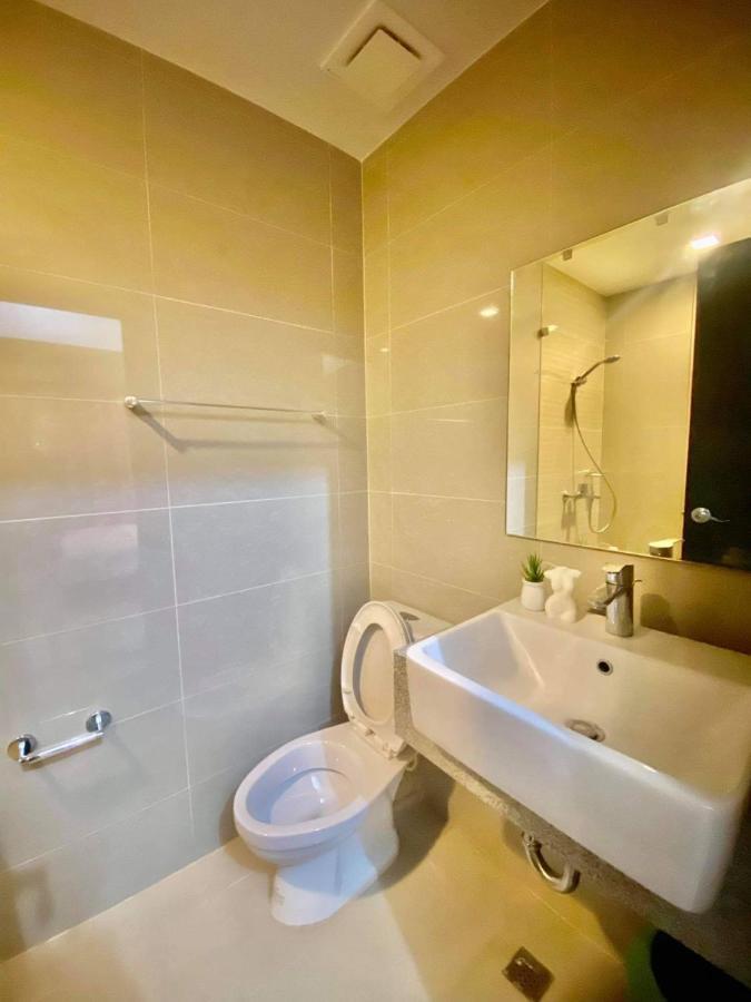 Uptown Parksuites Taguig Ngoại thất bức ảnh