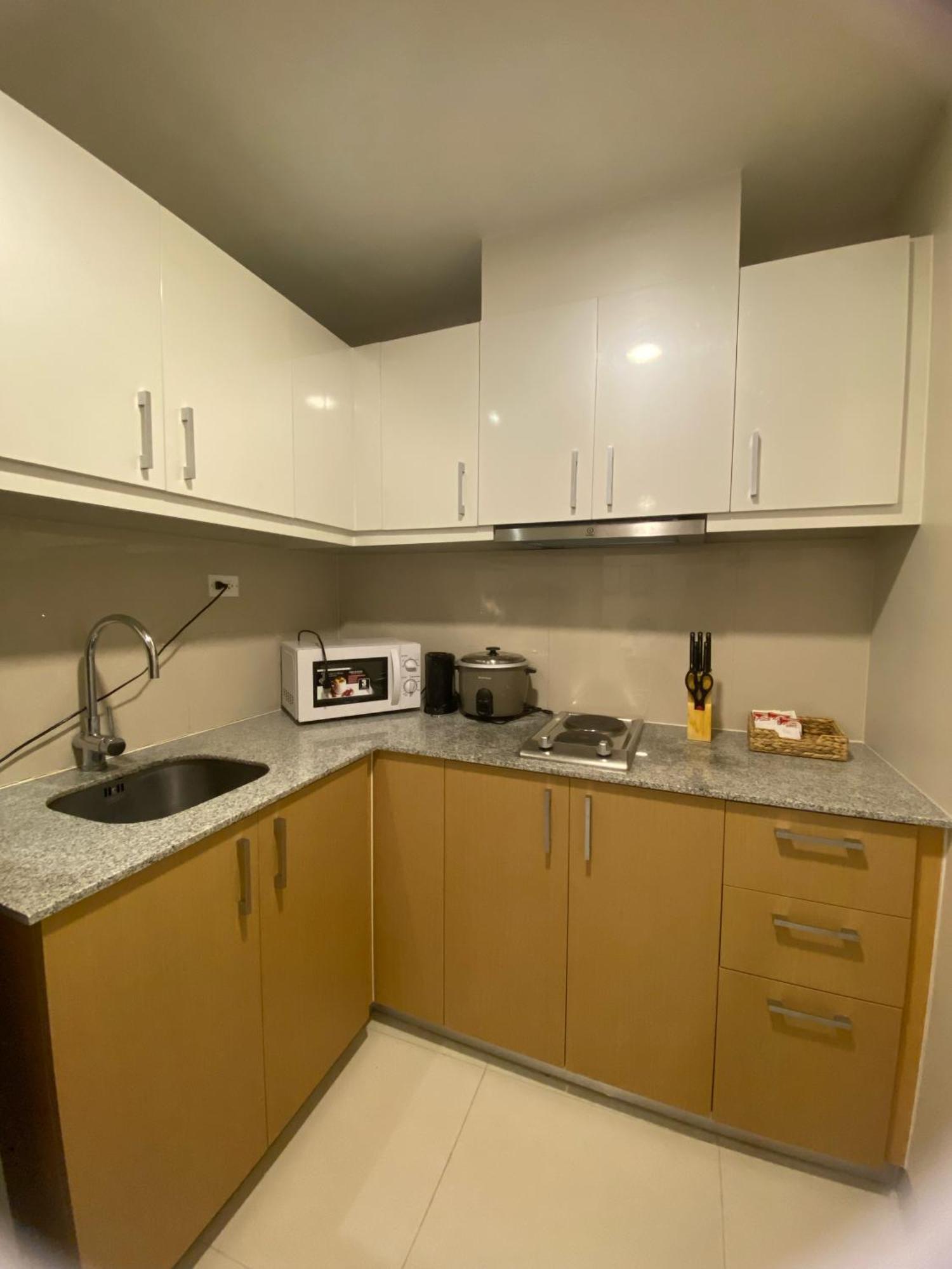 Uptown Parksuites Taguig Ngoại thất bức ảnh